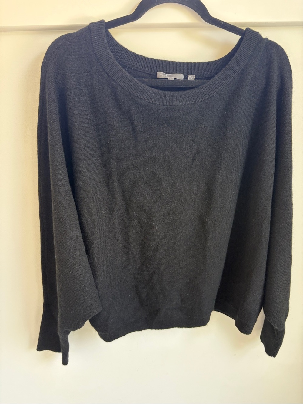 Vince Black Crewneck Pullover cashmere Sweater